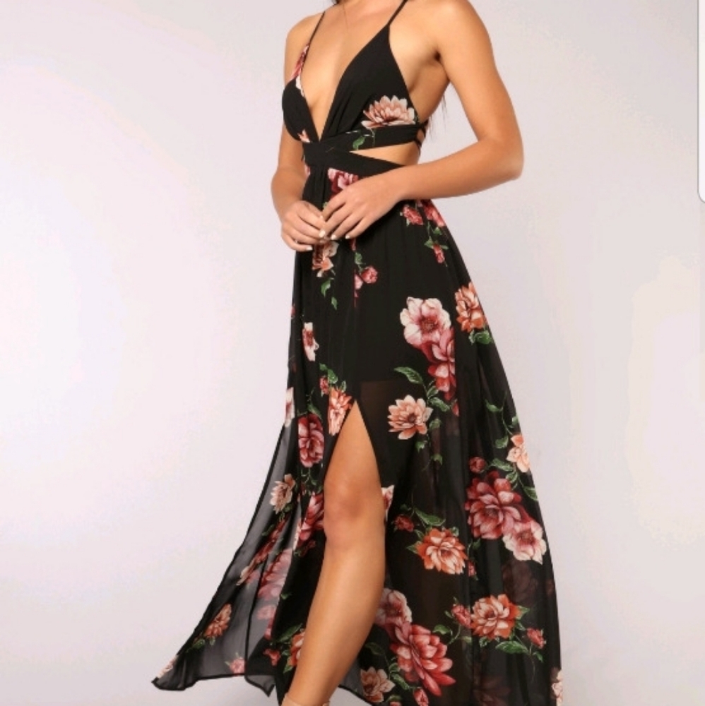 FASHION NOVA DRESS